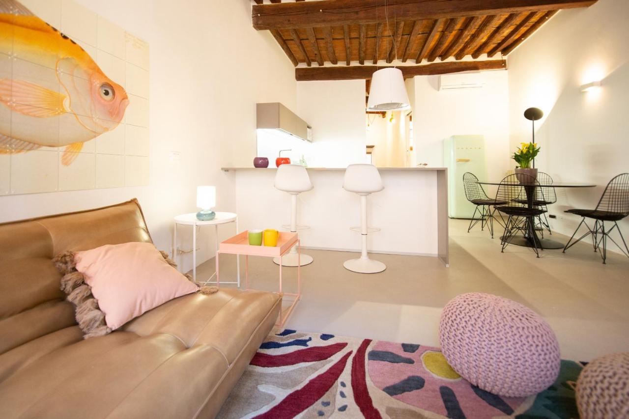 La Corticella Luxury Suite, With Terrace Lucca Eksteriør billede