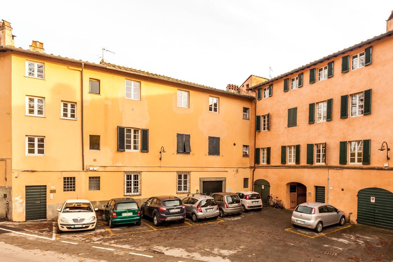 La Corticella Luxury Suite, With Terrace Lucca Eksteriør billede